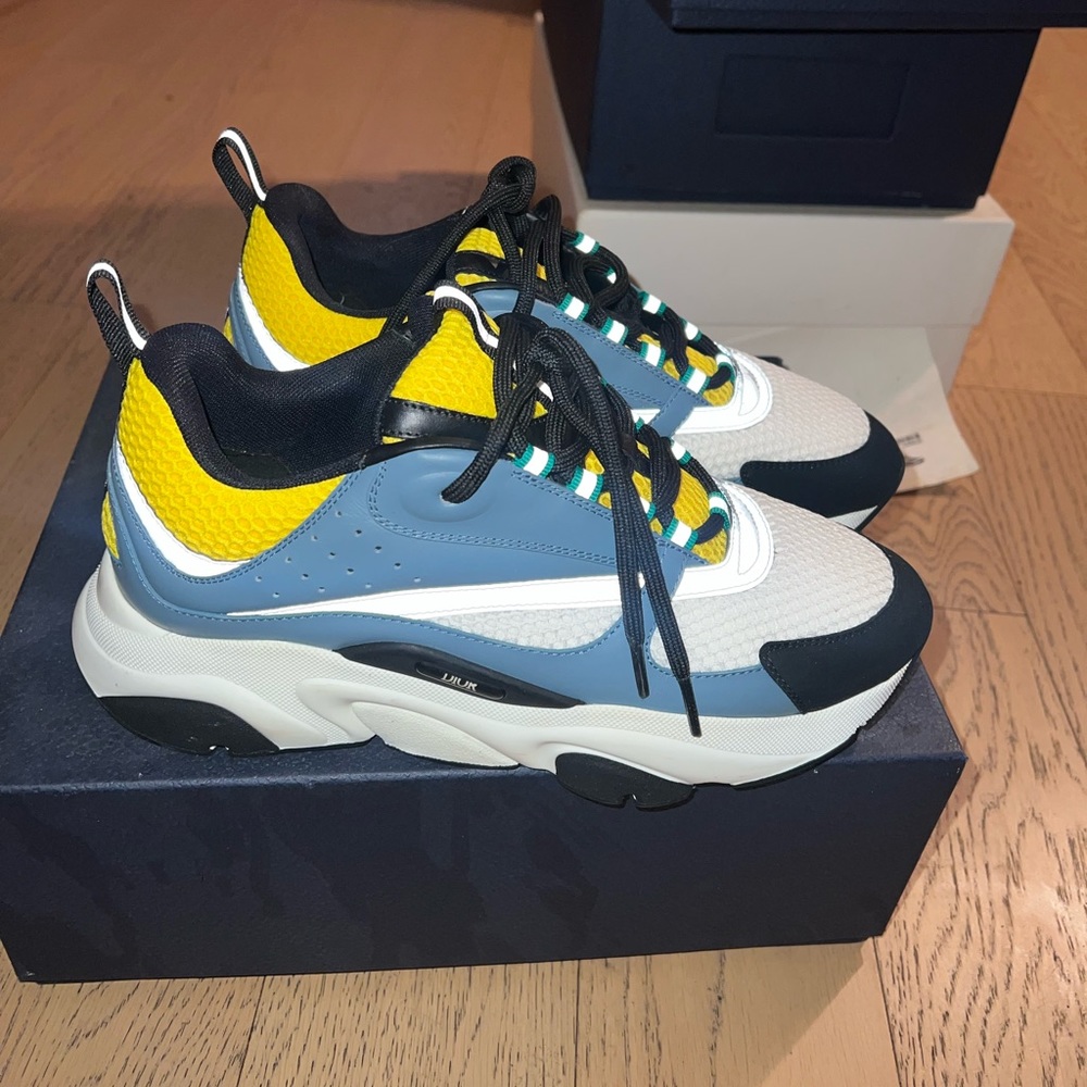 DIOR B22 EXCELLENT CONDITION SIZE 42/ US MEN 8.5